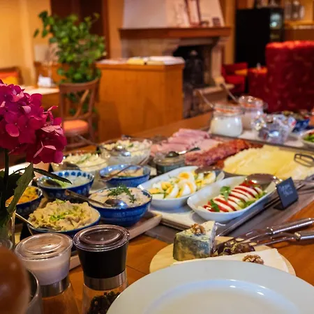 Hotel Tematin 3*