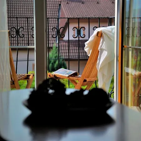 Hotel Tematin Piest'any