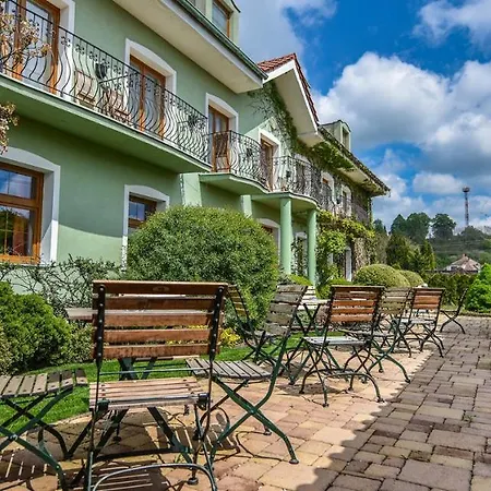 Hotel Tematin